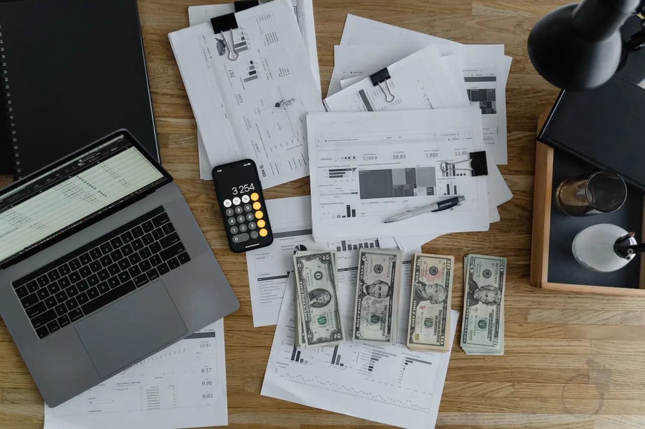 Financial Statement Analysis for Debt Restructuring and Corporate Capital Optimization